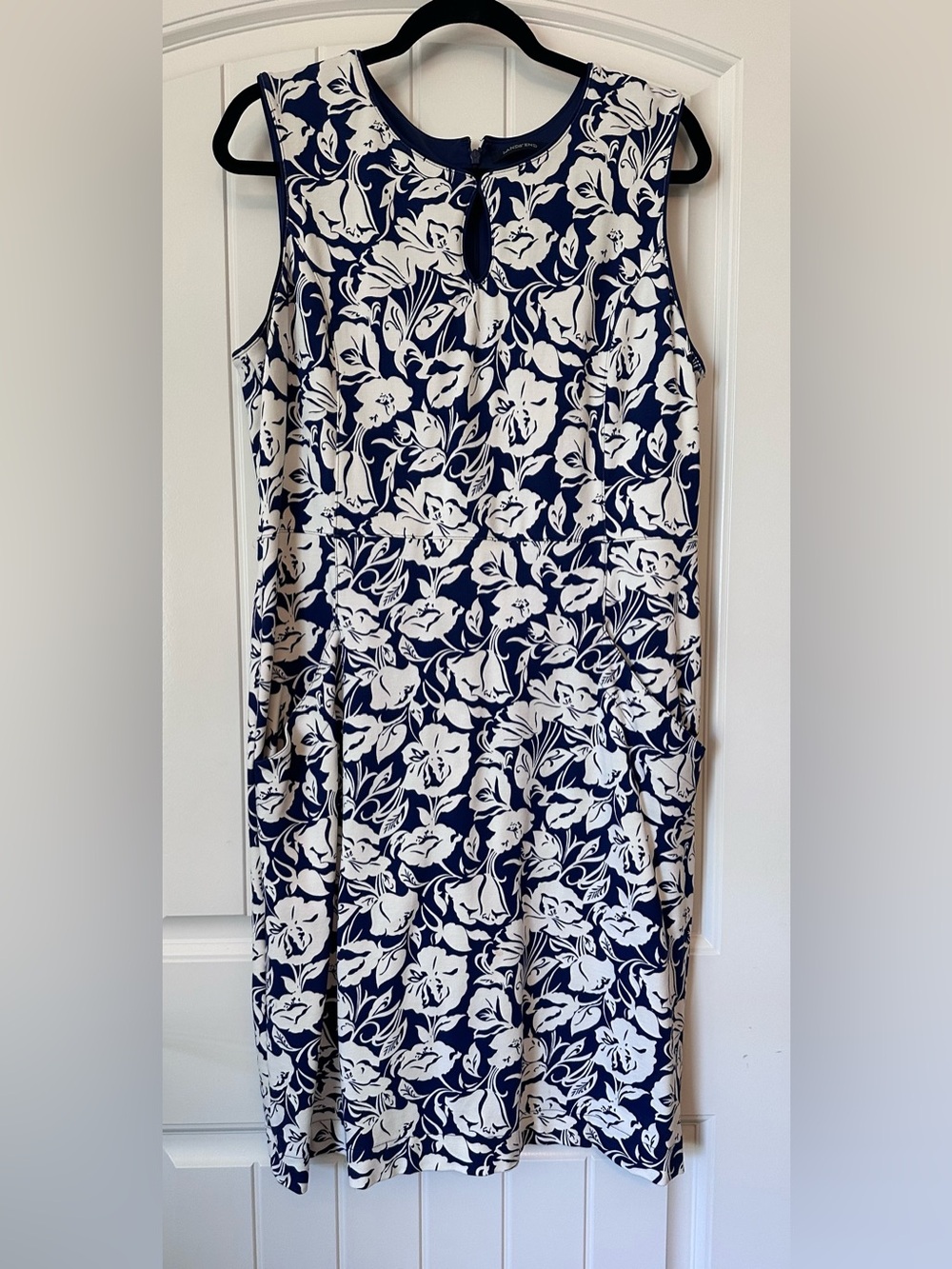 Lands’ End Navy & White Floral Ponte Dress – Size 14 – Pockets